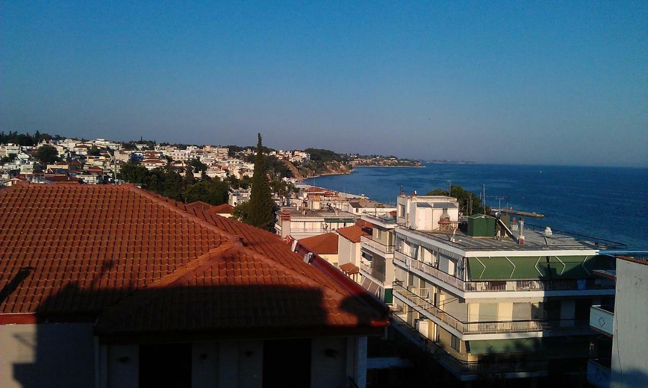 Apartment 60M From Sea! Nea Kallikrateia エクステリア 写真