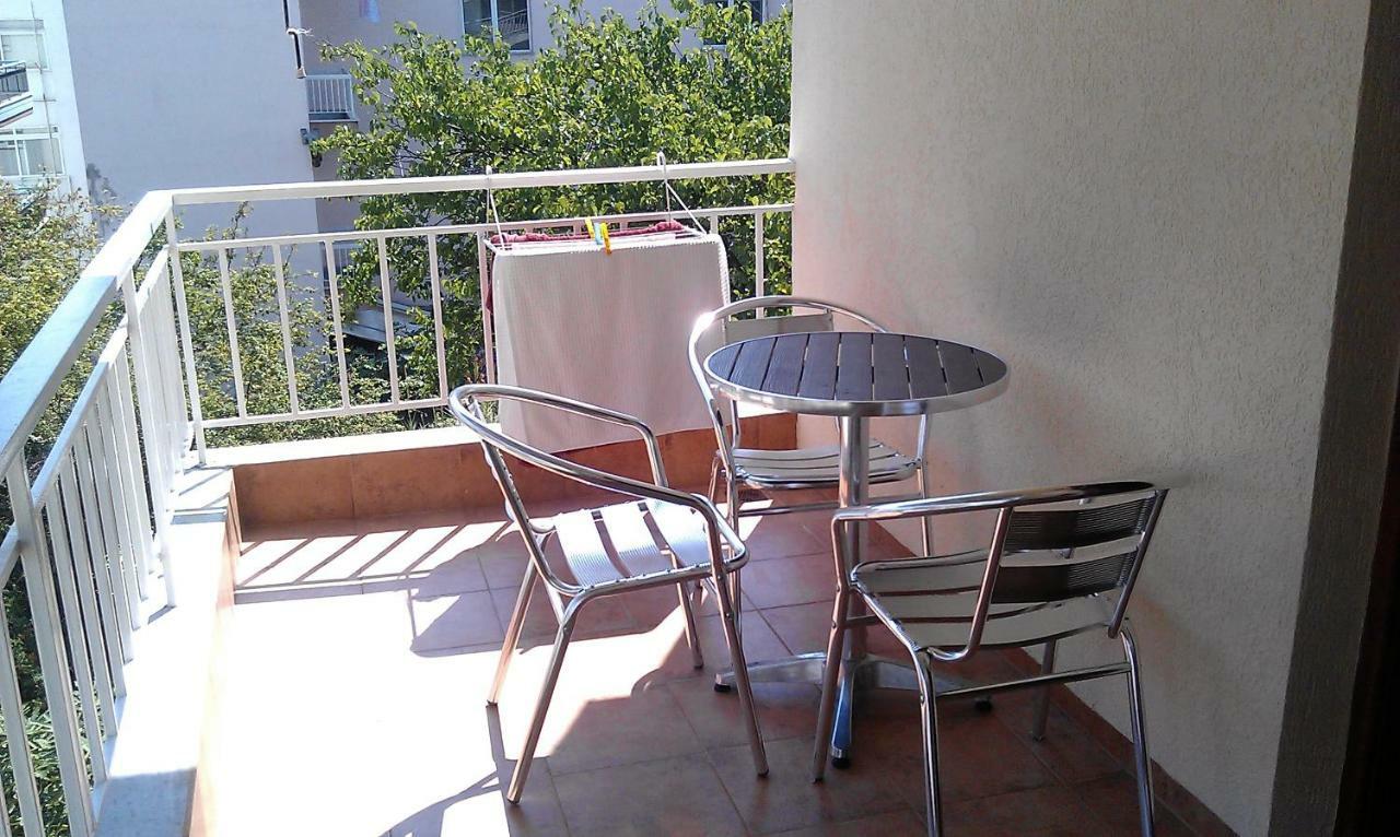 Apartment 60M From Sea! Nea Kallikrateia エクステリア 写真